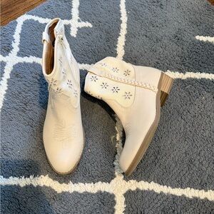 Dolce Vita Kids 4/Womens 6 Western Boot